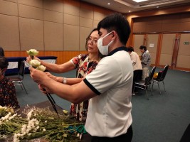 จัดดอกไม้ ต้นไม้มงคล