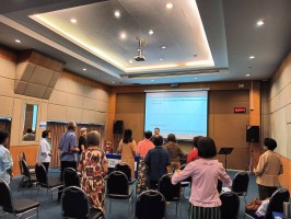 ร้องเพลงประสานเสียง