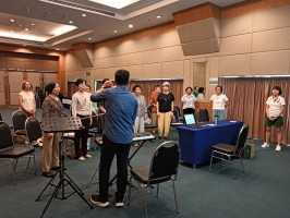 ร้องเพลงประสานเสียง มีนาคม 2568