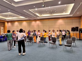 โยคะหัวเราะ ครั้งที่ 2