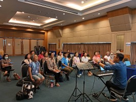 ร้องเพลงประสานเสียงรุ่นที่ 1, 2