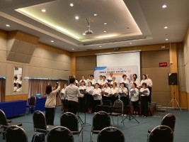 ปิดคอร์สร้องเพลงประสานเสียง รุ่น 1