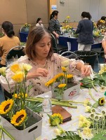 จัดดอกไม้ ต้นไม้มงคล ครั้งที่4