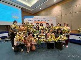 จัดดอกไม้ ต้นไม้มงคล ครั้งที่4