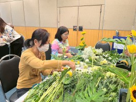 จัดดอกไม้ ต้นไม้มงคล ครั้งที่4