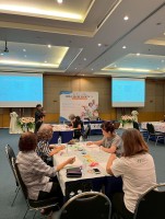 วาดภาพระบายสี ศิลปะด้วยมือวัยเก๋า ครั้งที่ 4