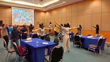 โยคะหัวเราะ ครั้งที่ 5