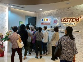 Strong teeth วัยเก๋า ฟันแข็งแรง