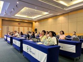 Strong teeth วัยเก๋า ฟันแข็งแรง