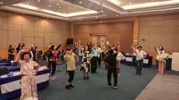 โยคะหัวเราะ ครั้งที่ 6